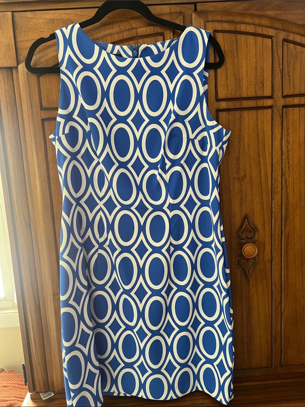 Alyx Blue and White Geometric Sleeveless Shift Dress